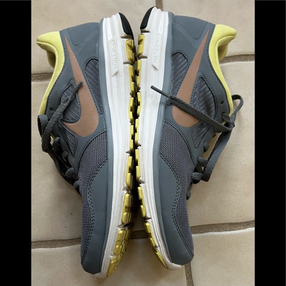 Nike Lunarfly 4 - Picture 2 of 6